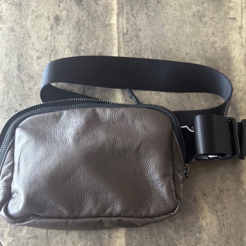 LIKE NEW Brown faux leather belt bag fanny pack  crossbody